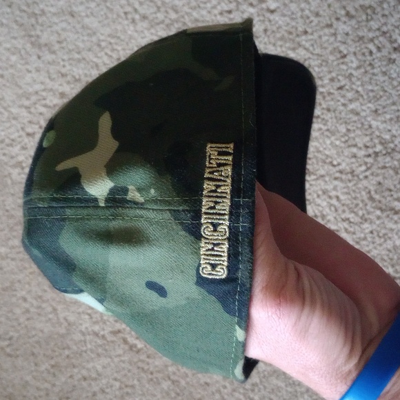 New Era Camo Cincinnati Reds Hats Medium/Large - Picture 2 of 5